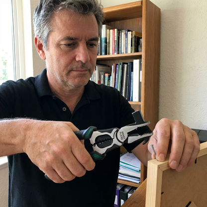 SMART PLIERS
