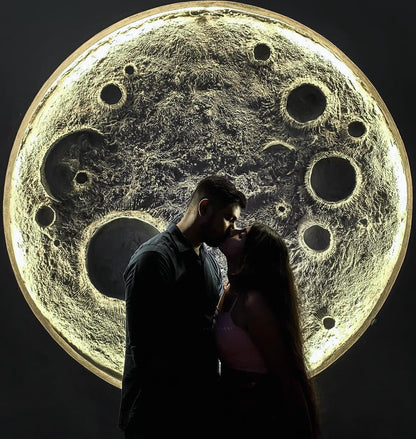 MOONLIGHT ™