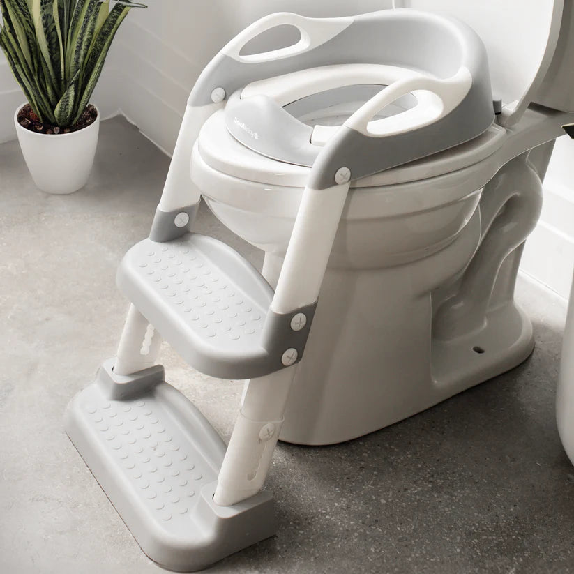 BABY POTTY TRAINING